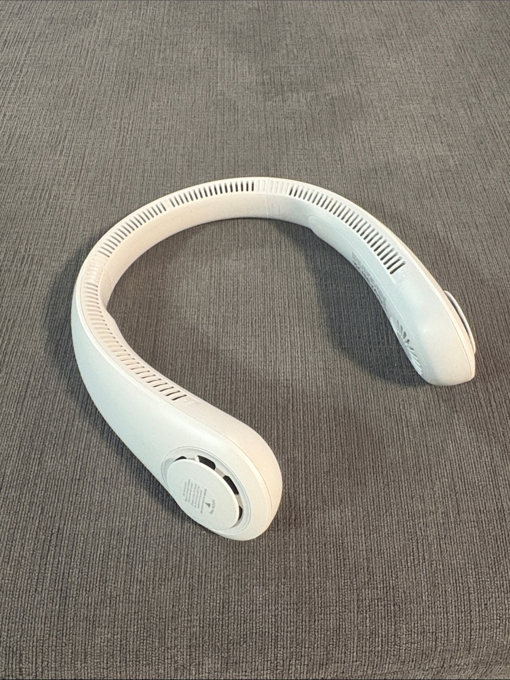 Wireless Neckband Fan Headphones - White